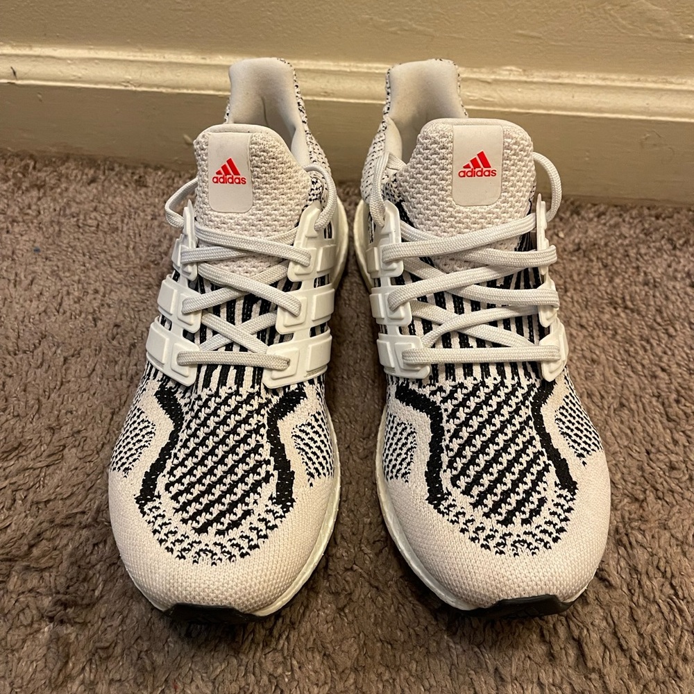 Men’s Adidas Ultra Boost size 8
